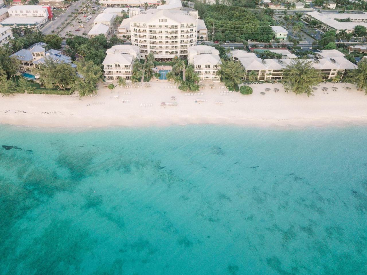Caribbean Club Boutique Hotel, Grand Cayman Dog City Buitenkant foto